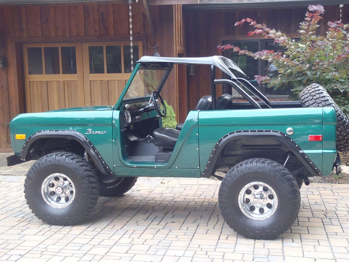 Complete Restoration Ford Bronco by Krawlers Edge