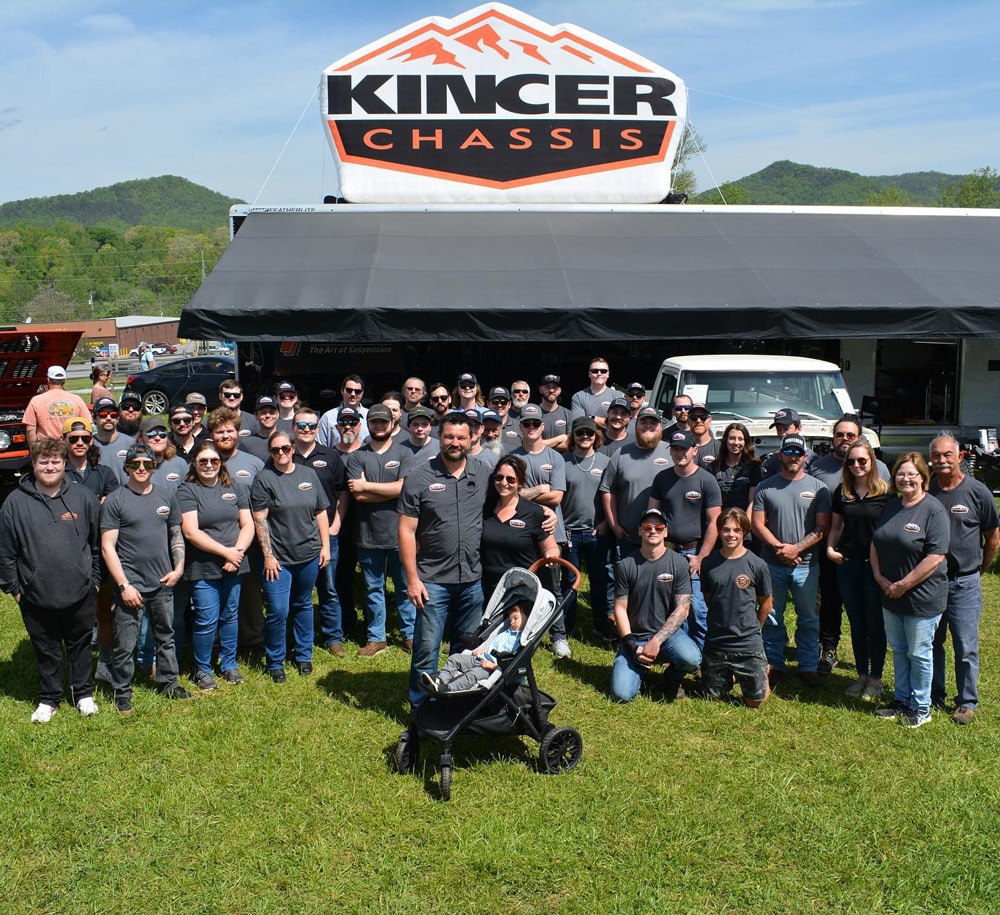Krawlers Edge and Kincer Chassis Crew at Super Celebration East